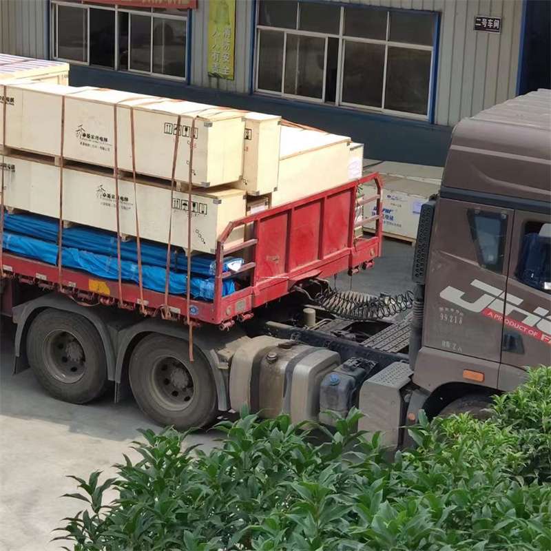河南南阳内乡县至新疆阿勒泰福海县物流专线，一站式服务，让您的货物畅行无忧