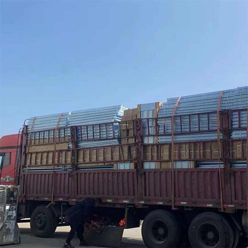 河南南阳内乡县到新疆阿勒泰富蕴县物流公司，一站式服务